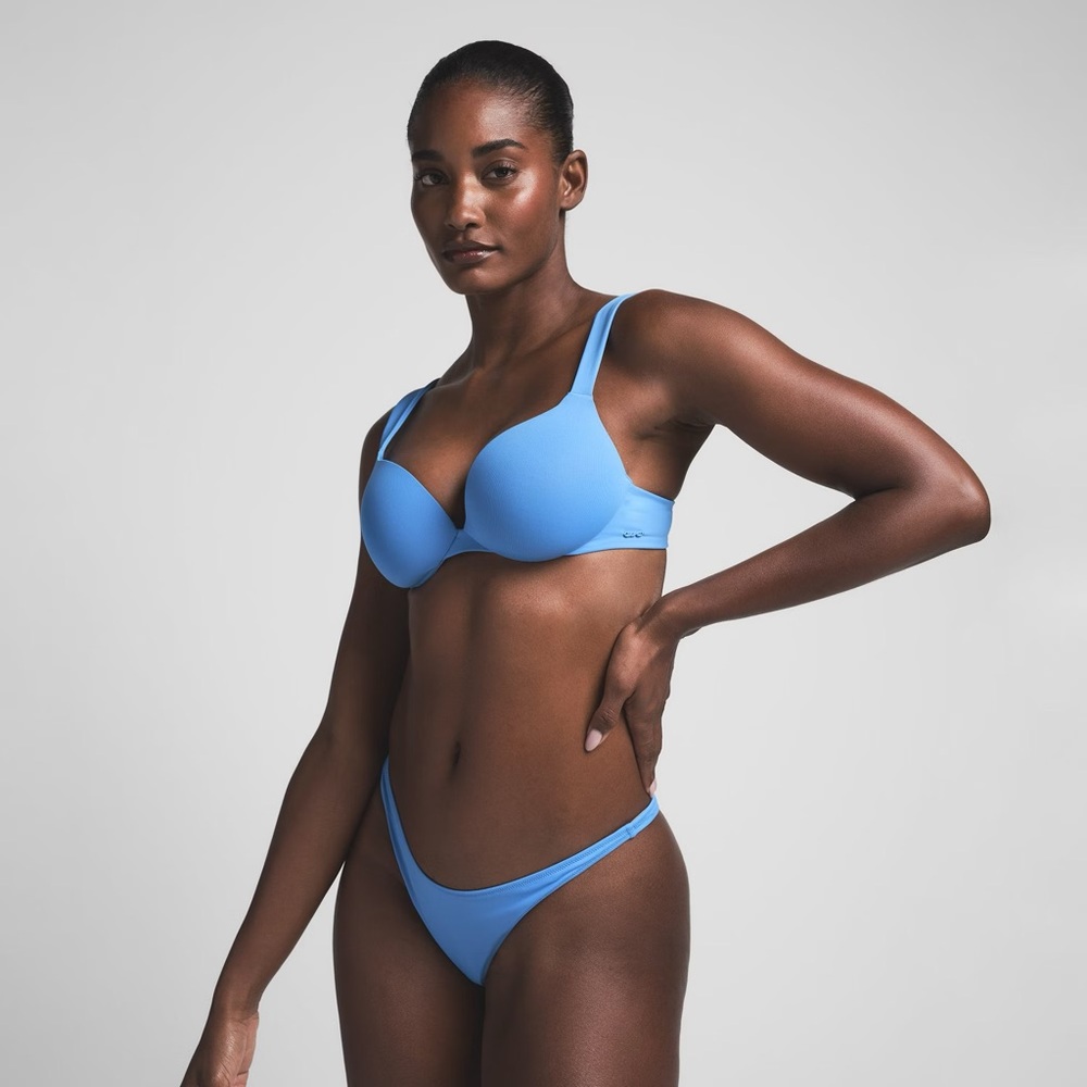 NWT Skims Ultimate Push Up Bikini Top